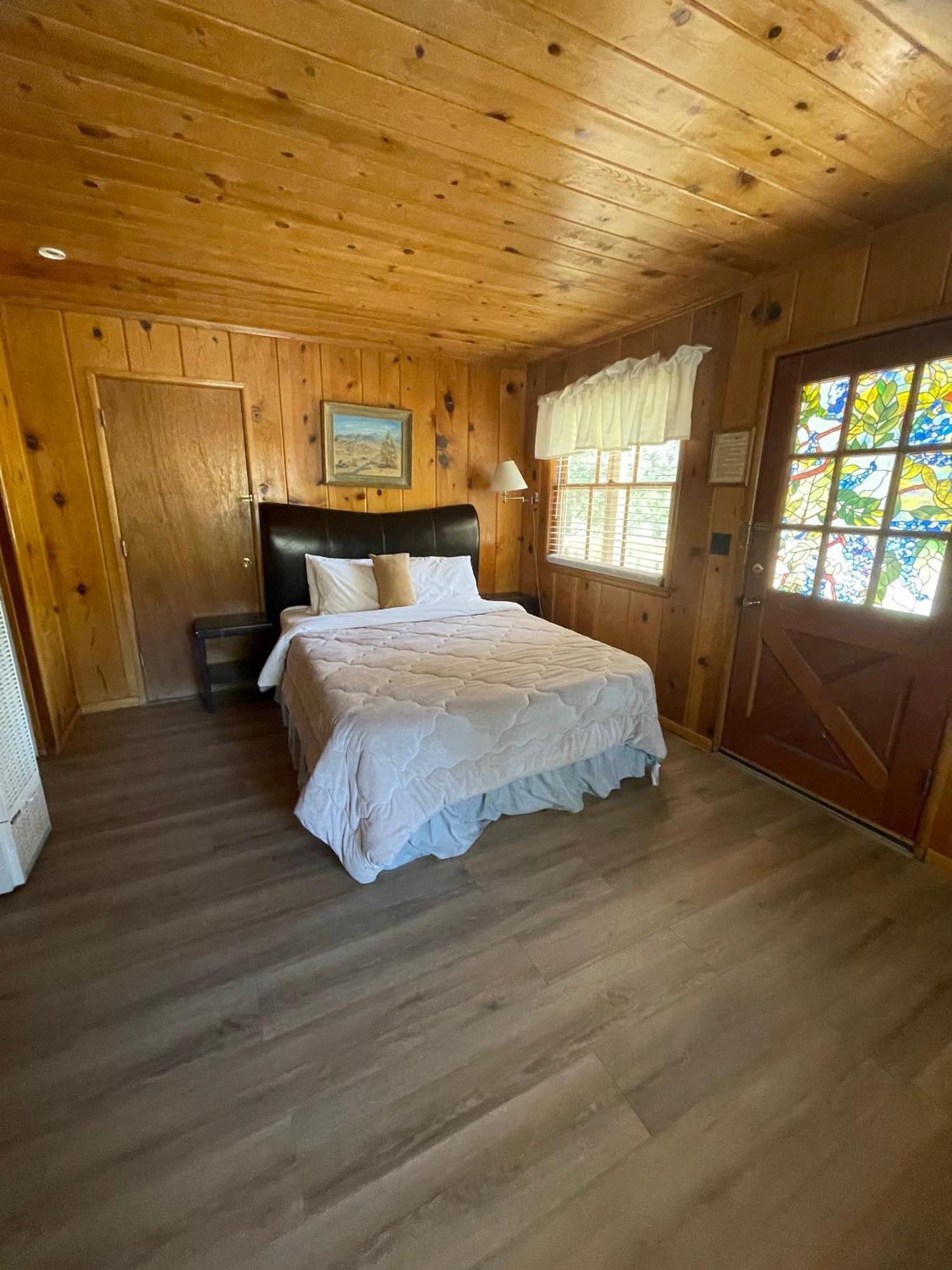 Mountain View Cabins Wrightwood Exterior foto